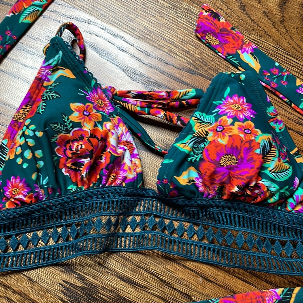 Bikini From Target Size Small Top And Xs Bottoms - image 3